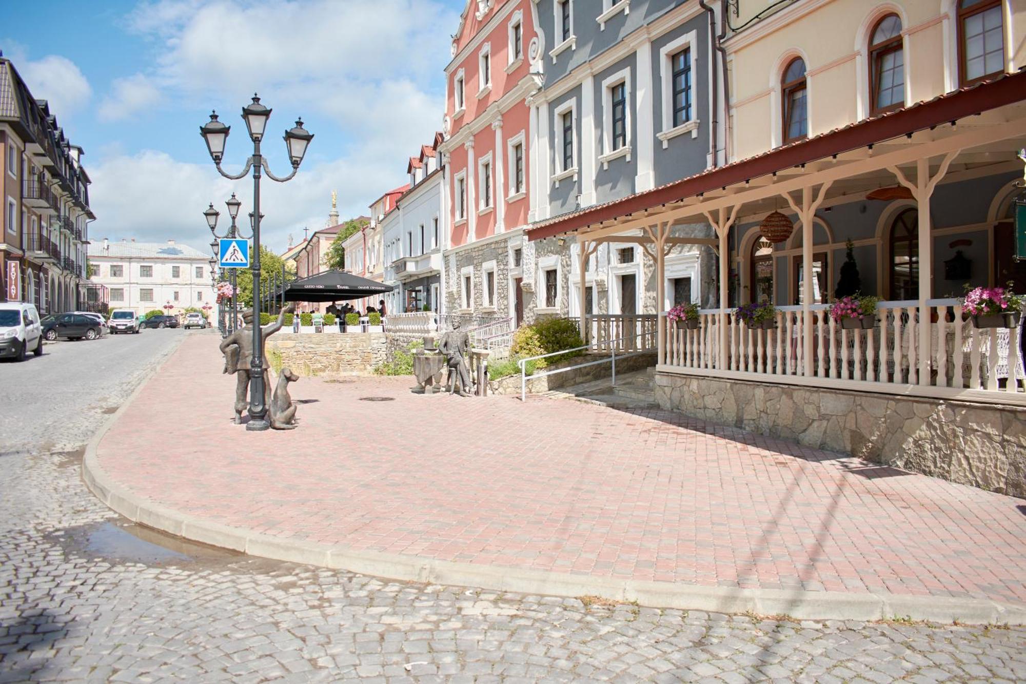 Florian Hotel Kamianets-Podilskyi Exterior photo